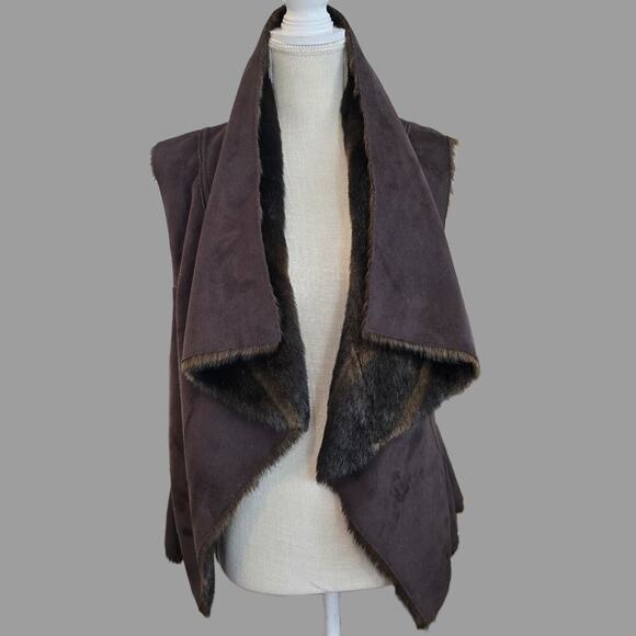 Bebe Brown Faux Fur Reversible Open Vest Women's Sz Small - Picture 3 of 9